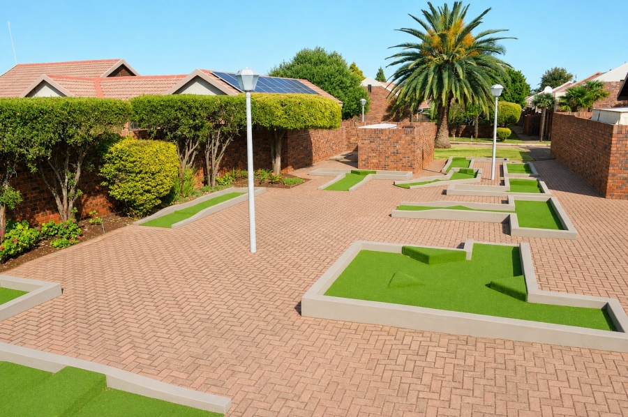 2 Bedroom Property for Sale in Flamwood North West